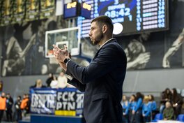 Мавпи здобули важливу перемогу надо Соколами: відео коментарів після гри