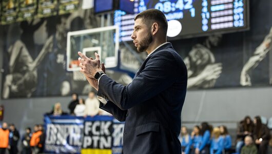 Мавпи здобули важливу перемогу надо Соколами: відео коментарів після гри