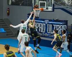 Київ-Баскет переміг Запоріжжя у Дніпрі: фотогалерея матчу