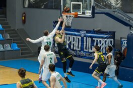 Київ-Баскет переміг Запоріжжя у Дніпрі: фотогалерея матчу