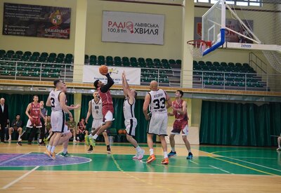 Самбір вдома здолав ДіДіБао у Вищій лізі: фотогалерея