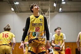 Перша ліга: Старий Луцьк та Локомотив завершили сезон в топ-10