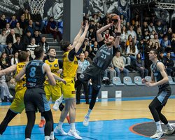 Дніпро із великою різницею в рахунку переміг Київ-Баскет: фотогалерея матчу
