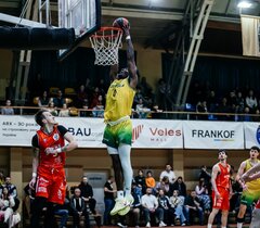 Рівне обіграло Говерлу, перемоги Дніпра, Київ-Баскета та Соколів: хайлайти перших матчів плейоф Суперліги GGBET