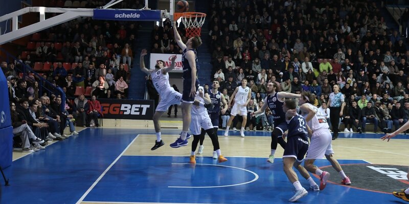 Дніпро та Харківські Соколи пробились в півфінал плейоф: хайлайти Суперліги GGBET 8 квітня