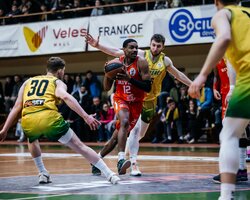 Прикарпаття-Говерла програла вирішальний матч серії Рівне-ОШВСМ в овертаймі: фотогалерея гри