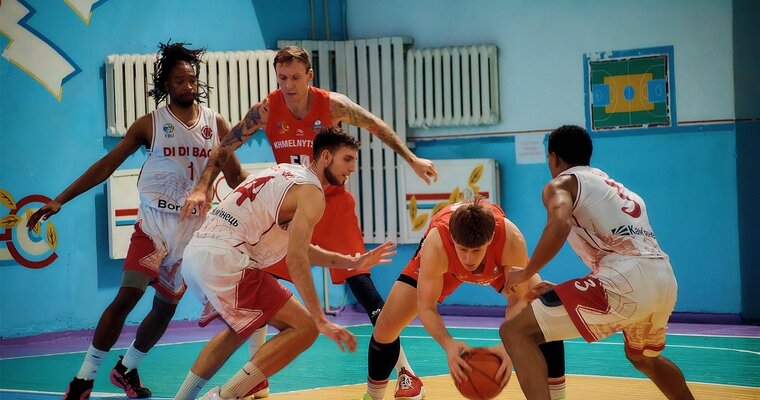 Фінальна серія чоловічої Вищої ліги стартує 15 квітня