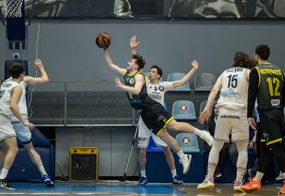 Київ-Баскет повів у півфінальній серії проти Харківських Соколів: хайлайти Суперліги GGBET 15 квітня