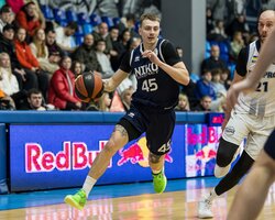 Ніко-Баскет продовжив контракт із лідером 