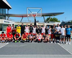 Українські баскетболісти стали третіми на турнірі з баскетболу 3х3 у Австрії