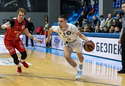 Харківські Соколи виграли в Рівного перший матч серії за бронзу: хайлайти Суперліги GGBET 25 квітня