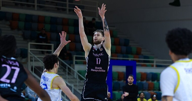 Українці за кордоном: Войналович у фіналі чемпіонату Азербайджану, Бобров та Липовий зіграли між собою в Румунії