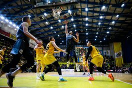 Дніпро обіграв Київ-Баскет і став чемпіоном Суперліги GGBET: хайлайти матчу 30 квітня