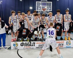 Дніпровська СДЮСШОР-5-ДФКС – чемпіон ВЮБЛ серед юнаків 2010 року