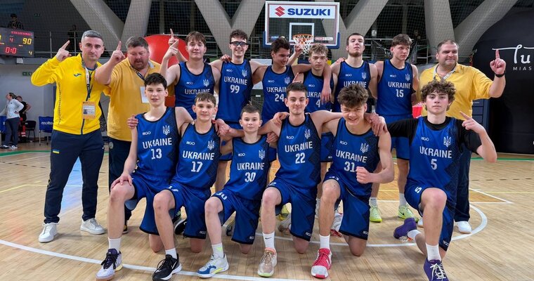 Збірні України U-21 зробили золотий дубль на молодіжному чемпіонаті світу з баскетболу серед глухих