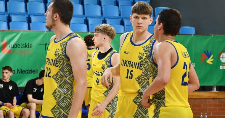Українці зібрали індивідуальні нагороди молодіжного чемпіонату світу з баскетболу серед глухих