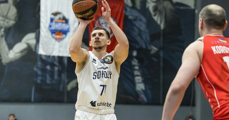 Андрій Хохоник підписав новий контракт із Харківськими Соколами