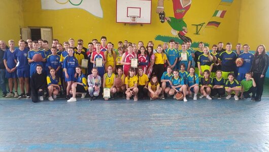 У Вінницькій області провели змагання з баскетболу 3х3 серед юнаків та дівчат 2006 року