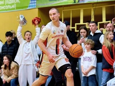 Хмельницький залишив в складі Миколу Бачуріна