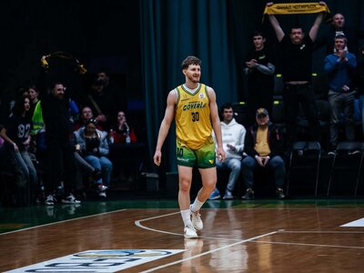 Сергій Кузнецов заключив новий контракт з Прикарпаттям-Говерлою