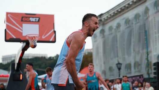 Фінал GGBET 3х3 Чемпіонату України у Києві: дивіться яскраві фото з Контрактової площі