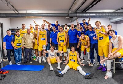 Яскраві фото переможного матчу збірної України проти Греції