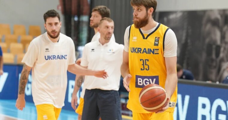 Артем Ковальов підписав контракт з азербайджанським клубом