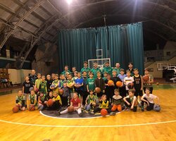 Гравці Прикарпаття-Говерли провели тренування для юних баскетболістів