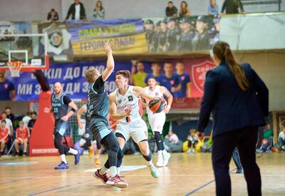 Хмельницький провів перший домашній матч Суперліги GGBET, програвши Дніпру: фотогалерея