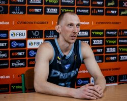 Суперліга GGBET: відео післяматчевих пресконференцій 4 жовтня