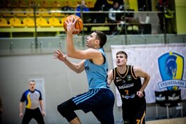 Дніпро здобув шосту поспіль перемогу, обігравши Черкаські Мавпи