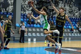 Рівне перемогло Волинь, Київ-Баскет зазнав болючої поразки від Запоріжжя: хайлайти Суперліги GGBET 10 жовтня