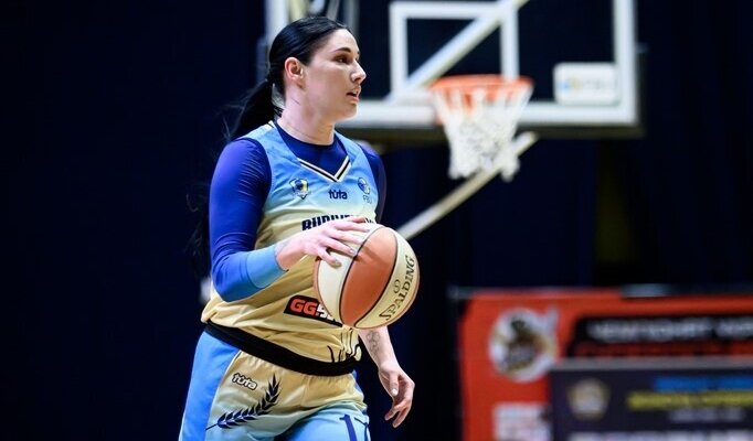 Будівельник обіграв Вінницю на старті жіночої Суперліги