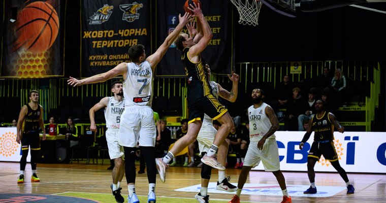 Київ-Баскет впевнено переміг Ніко-Баскет на домашінй арені 