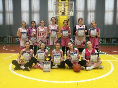 В Хмельницькому визначили чемпіонів області в двох вікових категоріях