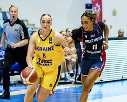 Збірна України поступилась Великій Британії в першій грі жіночого чемпіонату Європи U-20