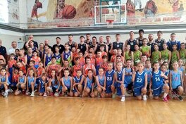 Гравці Будівельника зустрілись з юними баскетболістами з Барської спортивної школи