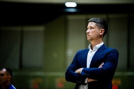 Будівельник поступився Дніпру на старті чемпіонату: відео пресконференції