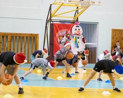 В регіонах України пройшли традиційні баскетбольні різдвяні фестивалі та естафети 
