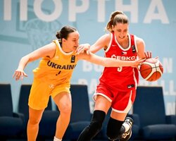 Жіноча збірна України поступилась Чехії на Євробаскеті U-20