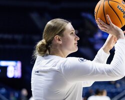 Катерина Коваль провела другий матч в NCAA