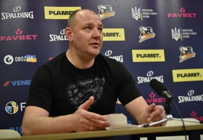 БК Дніпро здолав Кривбас у регіональному дербі: відео пресконференції