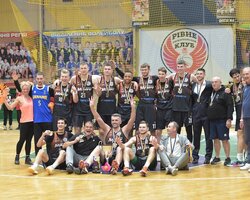 Черкаські Мавпи виграли вирішальний матч бронзової серії проти Рівного: фотогалерея