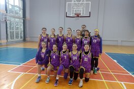 ХАІ та дніпровська СДЮСШОР №5-ДФКС пробились до півфіналу ВЮБЛ серед дівчат 2009 року