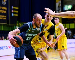 Тимофеєнко виграв у Буренко битву в історичному рейтингу Суперліги за реалізованими триочковими