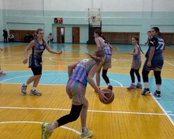 Фінал шести ВЮБЛ серед дівчат 2012 року: відеотрансляція 13 травня