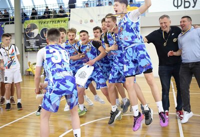 Тернопіль прийняв Фінал шести серед юнаків 2010 року: велика фотогалерея