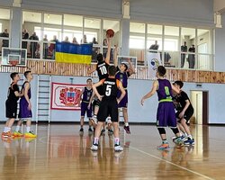 Фінал шести ВЮБЛ серед юнаків 2011 року: відеотрансляція 16 травня