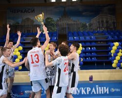 У Черкасах пройшов Фінал шести ВЮБЛ серед юнаків 2011 року: велика фотогалерея