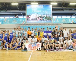Фінал сезону Пліч-о-пліч: визначились переможці Всеукраїнської шкільної ліги 